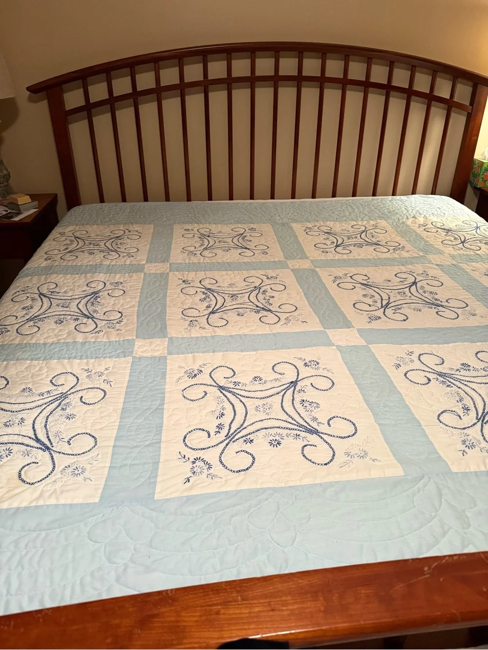 Classic Blue and White Quilt Bedspread